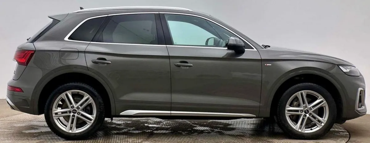 2.0 TDI 40 S line SUV 5dr Diesel S Tronic quattro - Image 2