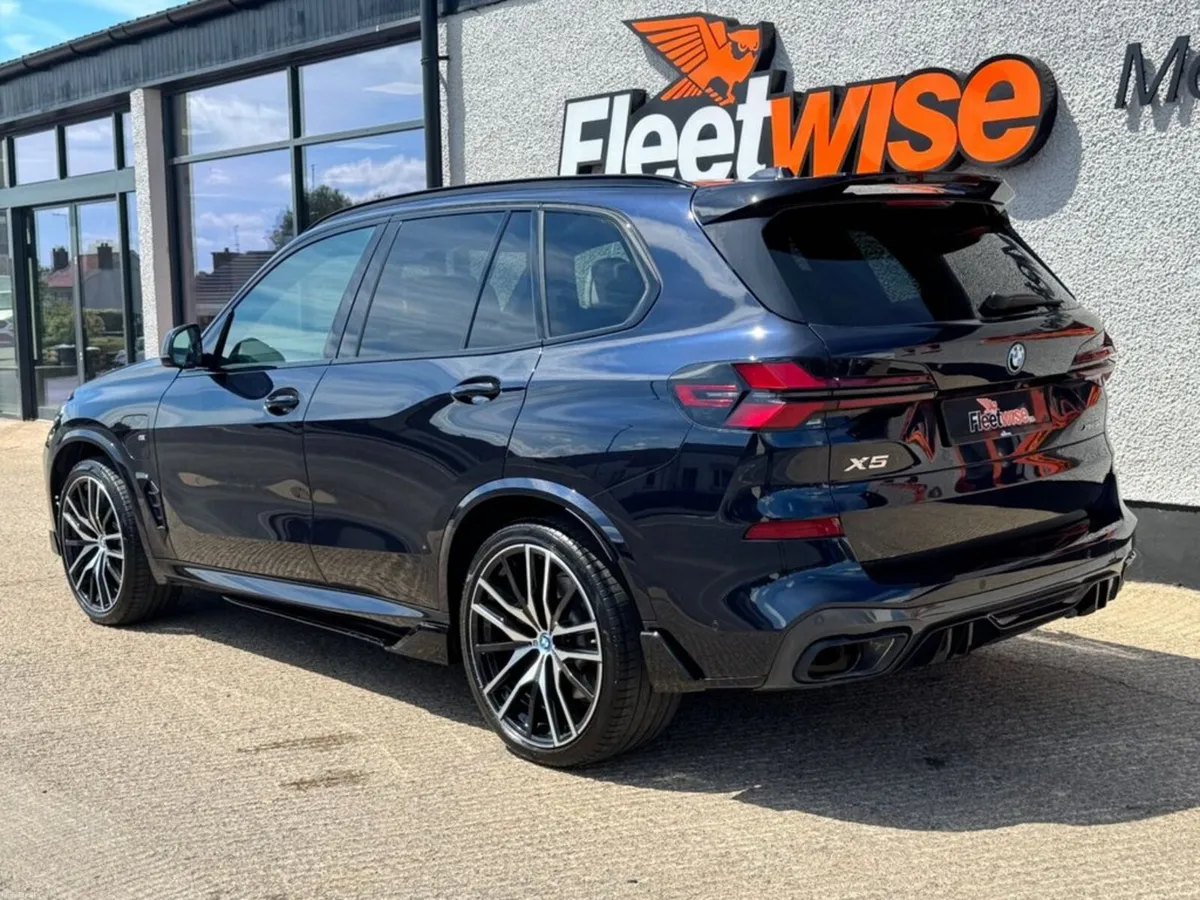 3.0 50e 25.7kWh M Sport SUV 5dr Petrol Plug-in Hyb - Image 6