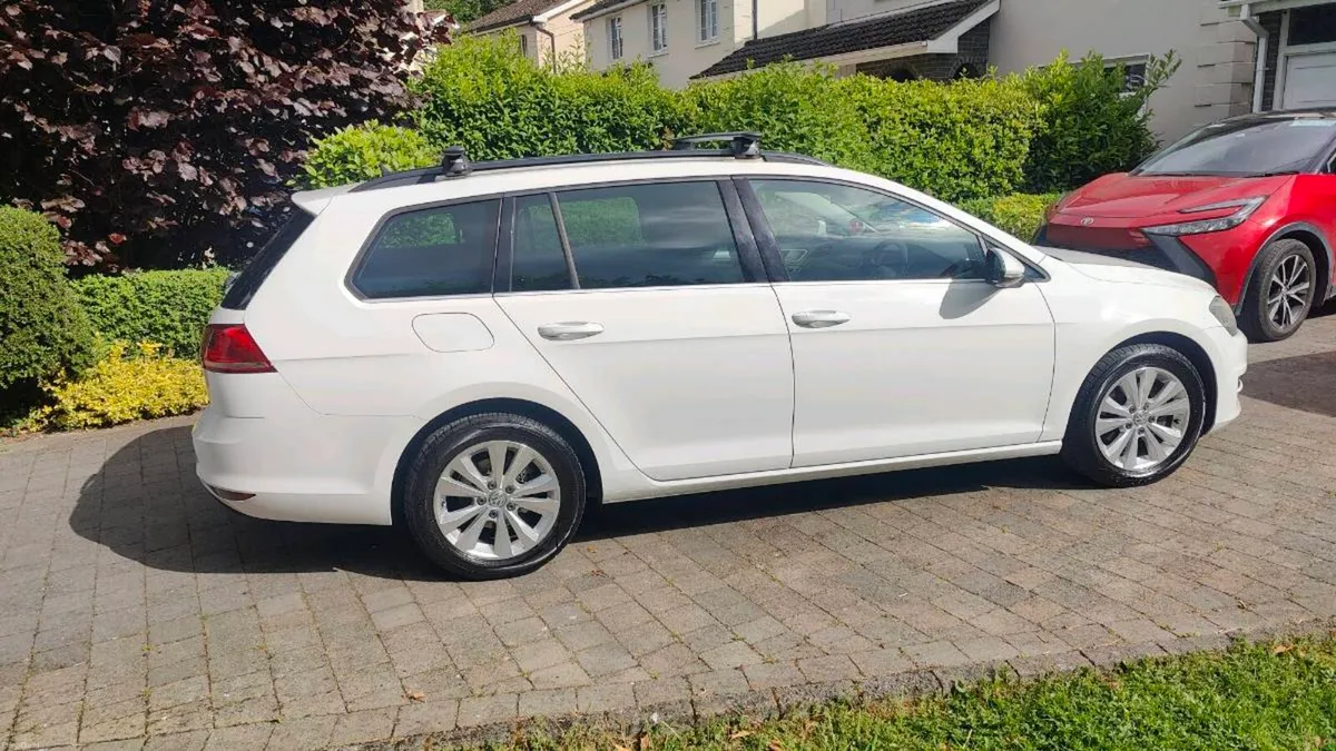 Volkswagen Golf Estate - 1.2 TSI - Automatic - Image 4