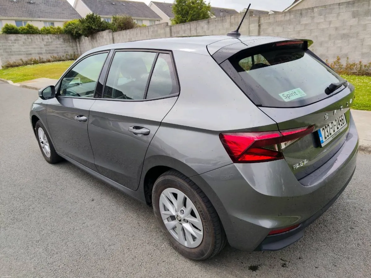 232 Skoda Fabia 1.0 TSI Ambition - 60,000 Kms - Image 4