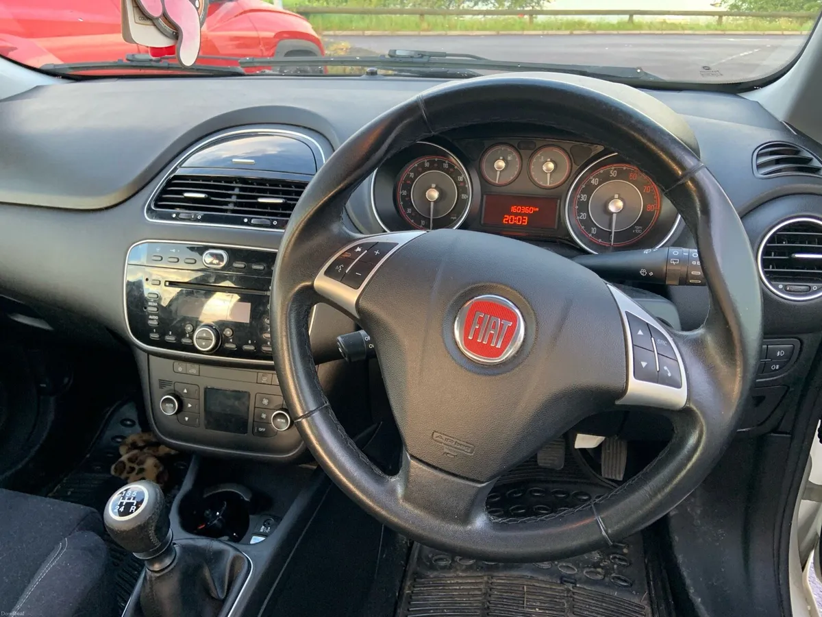 Fiat Punto 141 1.2 Petrol *needs work* - Image 5