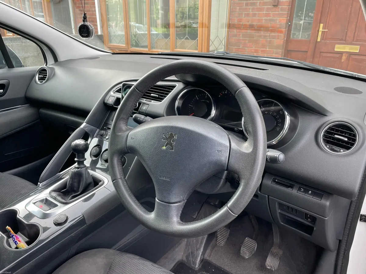 Peugeot 3008 - Image 4