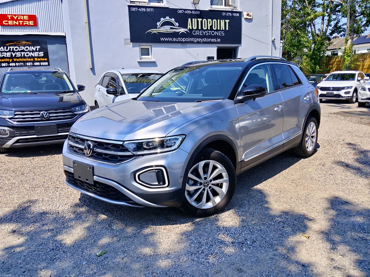 T ROC STYLE PLUS 2.0tdi Auto - Image 1