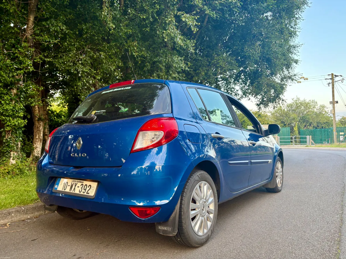 2010 Renault Clio 1.2 dynamique low kms - Image 3