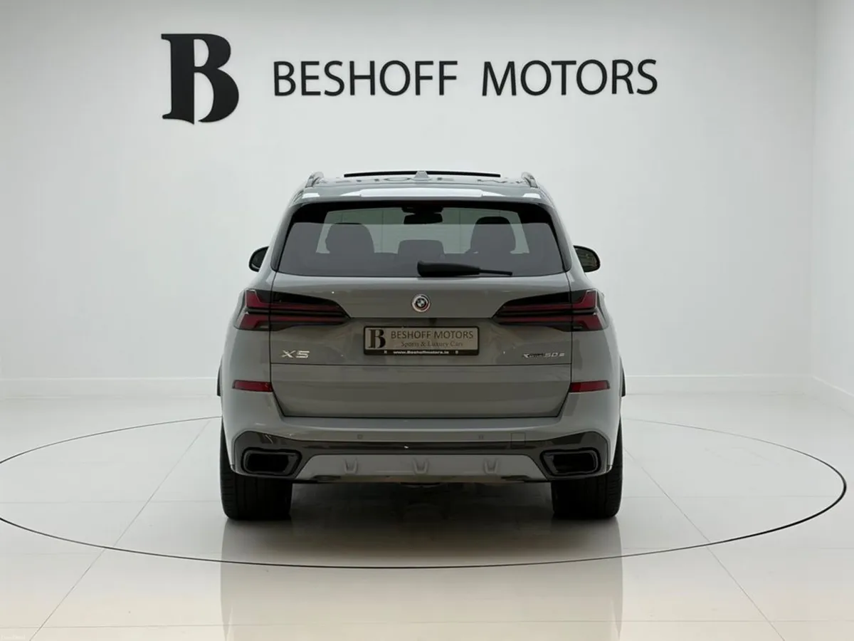 BMW X5 50e M-SPORT PRO X-DRIVE=PAN ROOF//HUGE SPEC - Image 4