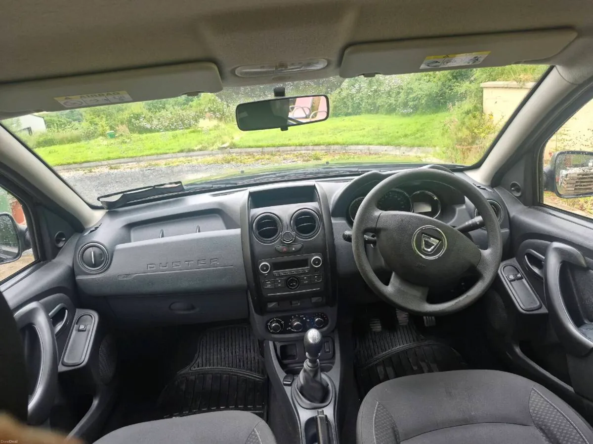 Car - Image 5