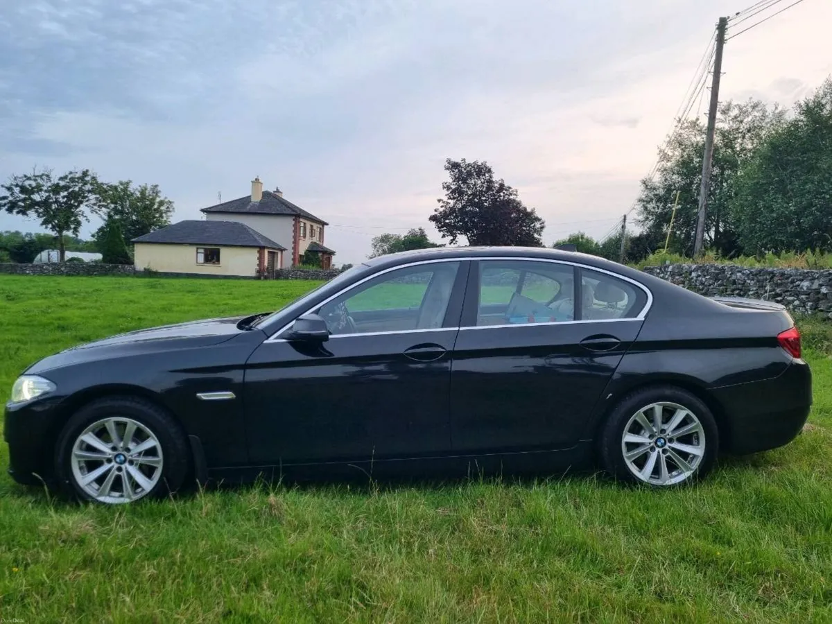 BMW 5-Series 2015 - Image 3