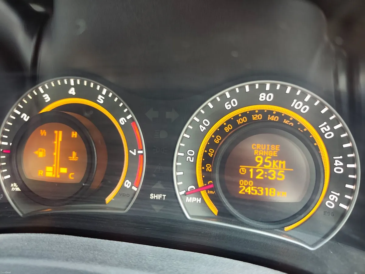 Toyota Auris 2010 - Image 3