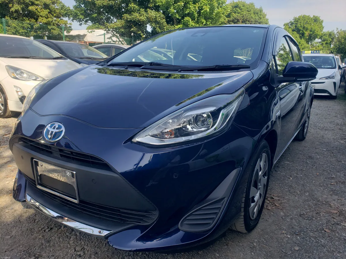 2019 toyota aqua - Image 3