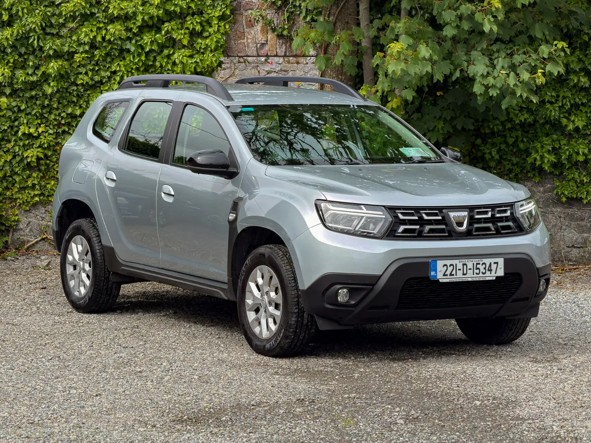 2022 Dacia Duster COMFORT 1.0 Petrol Manual 5Dr - Image 1