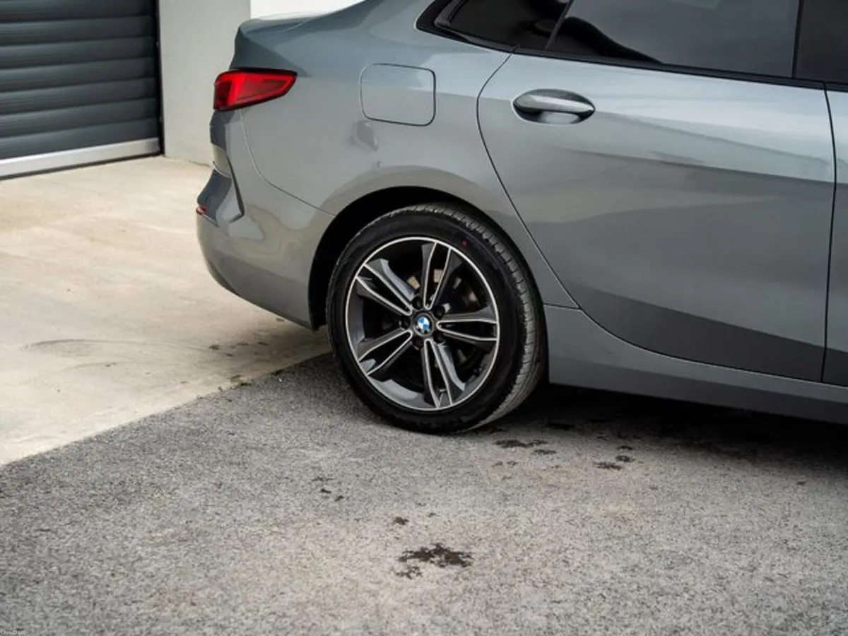 BMW 2-Series 2GSA 4DR Auto - Image 3