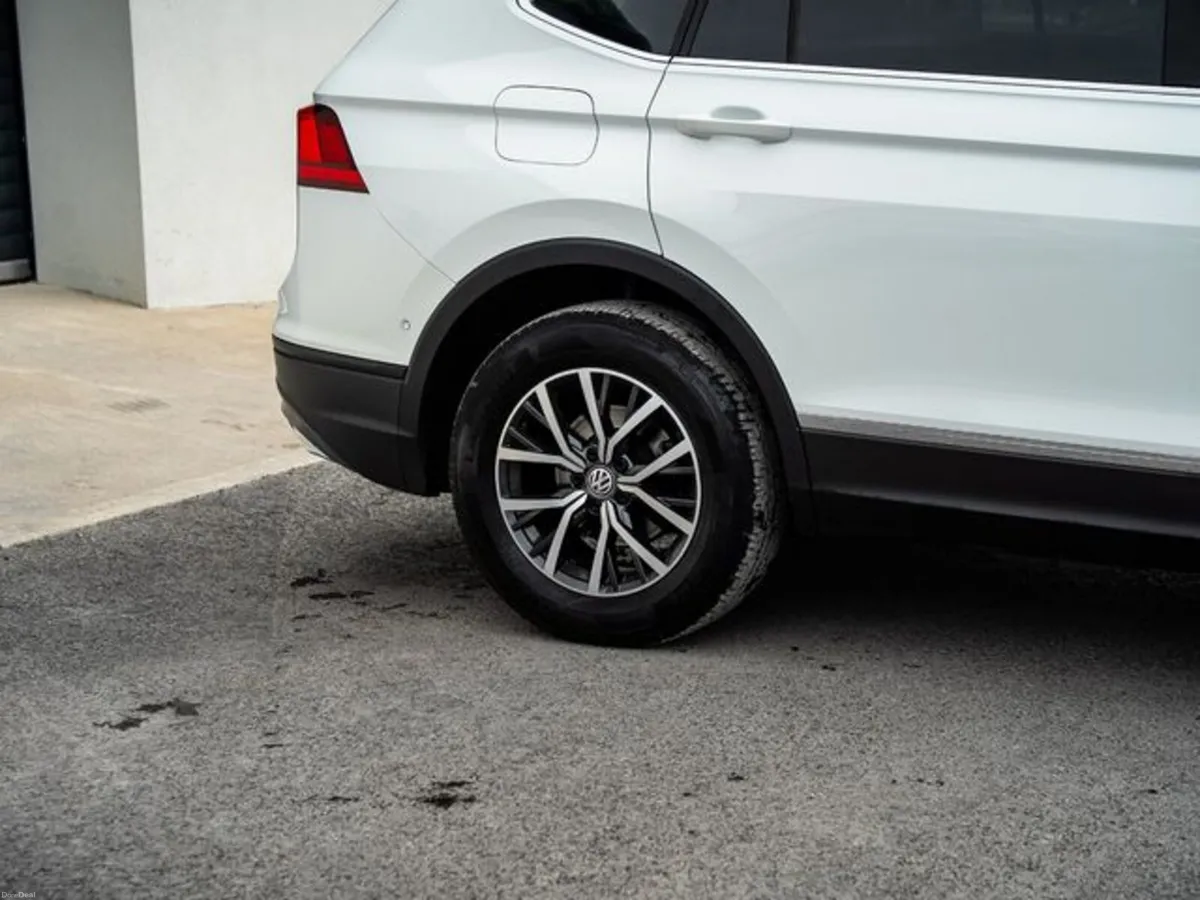 Volkswagen Tiguan Allspace A7 CL 2.0tdi M6F 150 5D - Image 3
