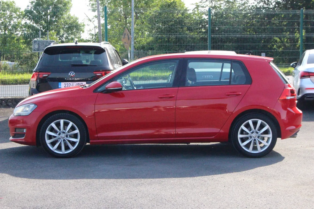 Volkswagen Golf 2016 1.4 TSI AUTO - Image 4