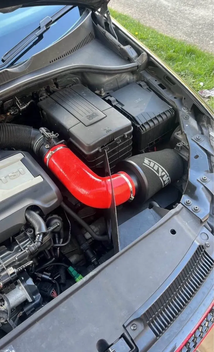 Golf gti - Image 2