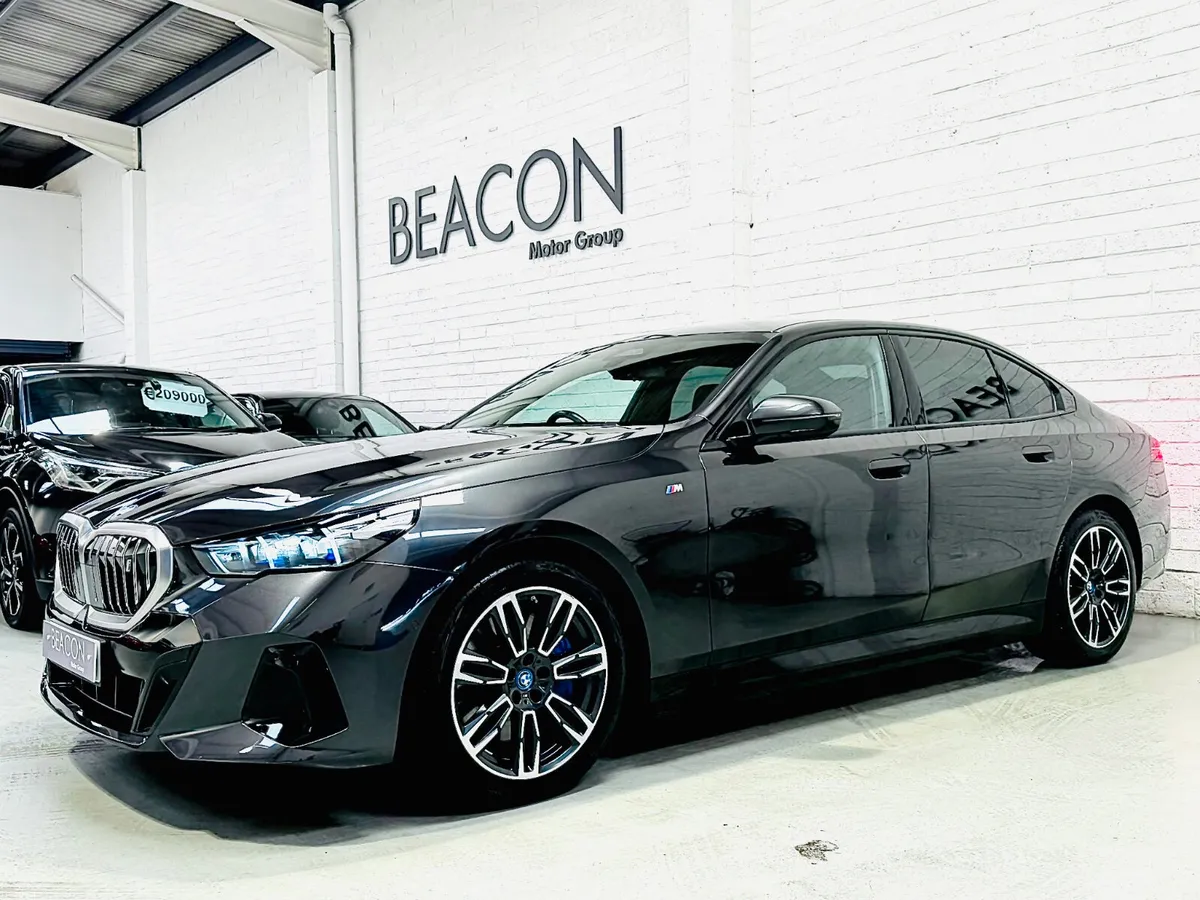 *241*ONLY 13,000 MILES*BMW I5 M-SPORT 250KW 84KWH - Image 3