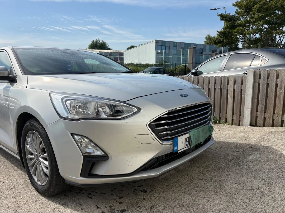 Ford Focus 2019 - Image 3