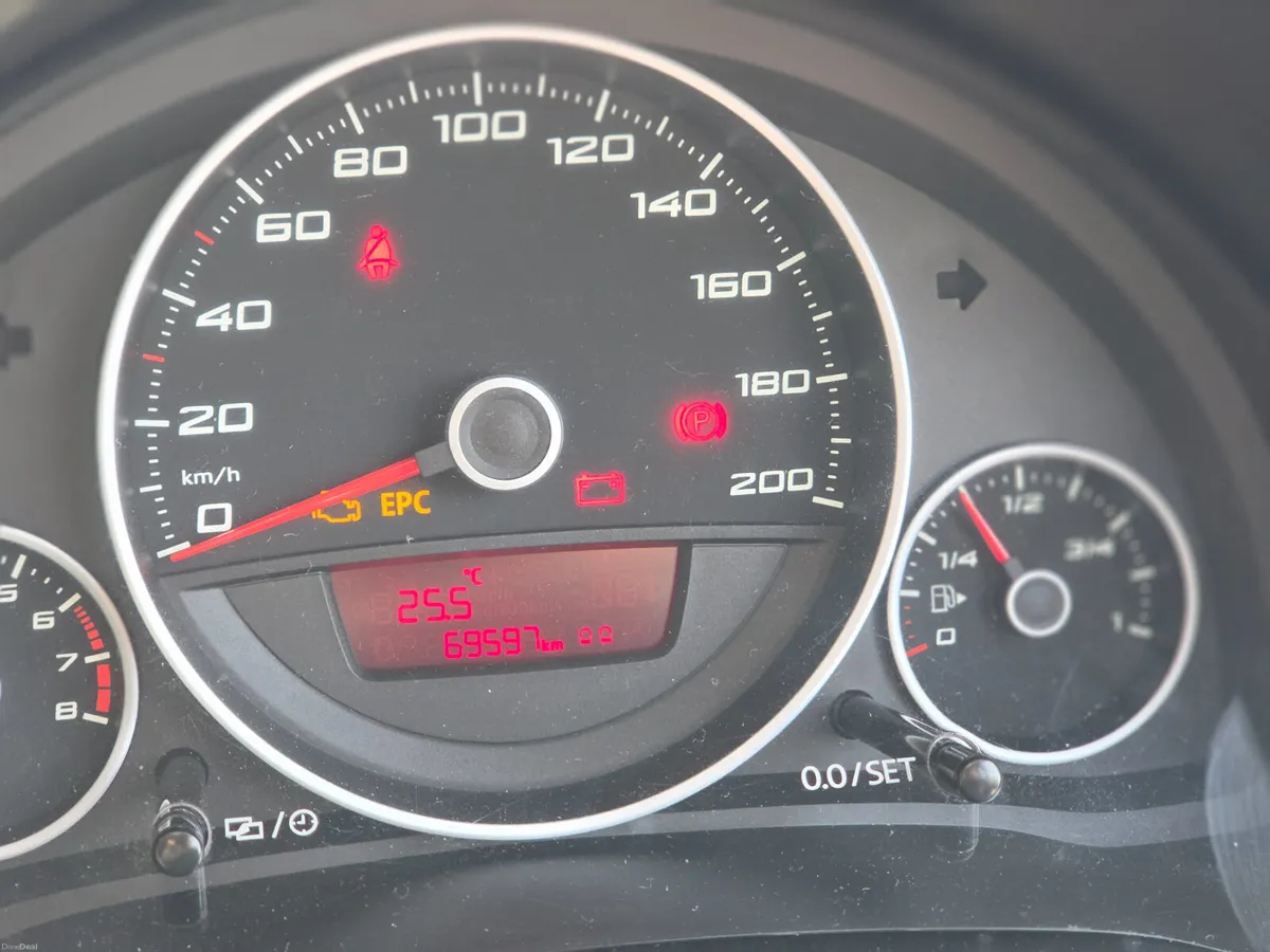2014 SEAT Mii 1.0 MANUAL - Image 2