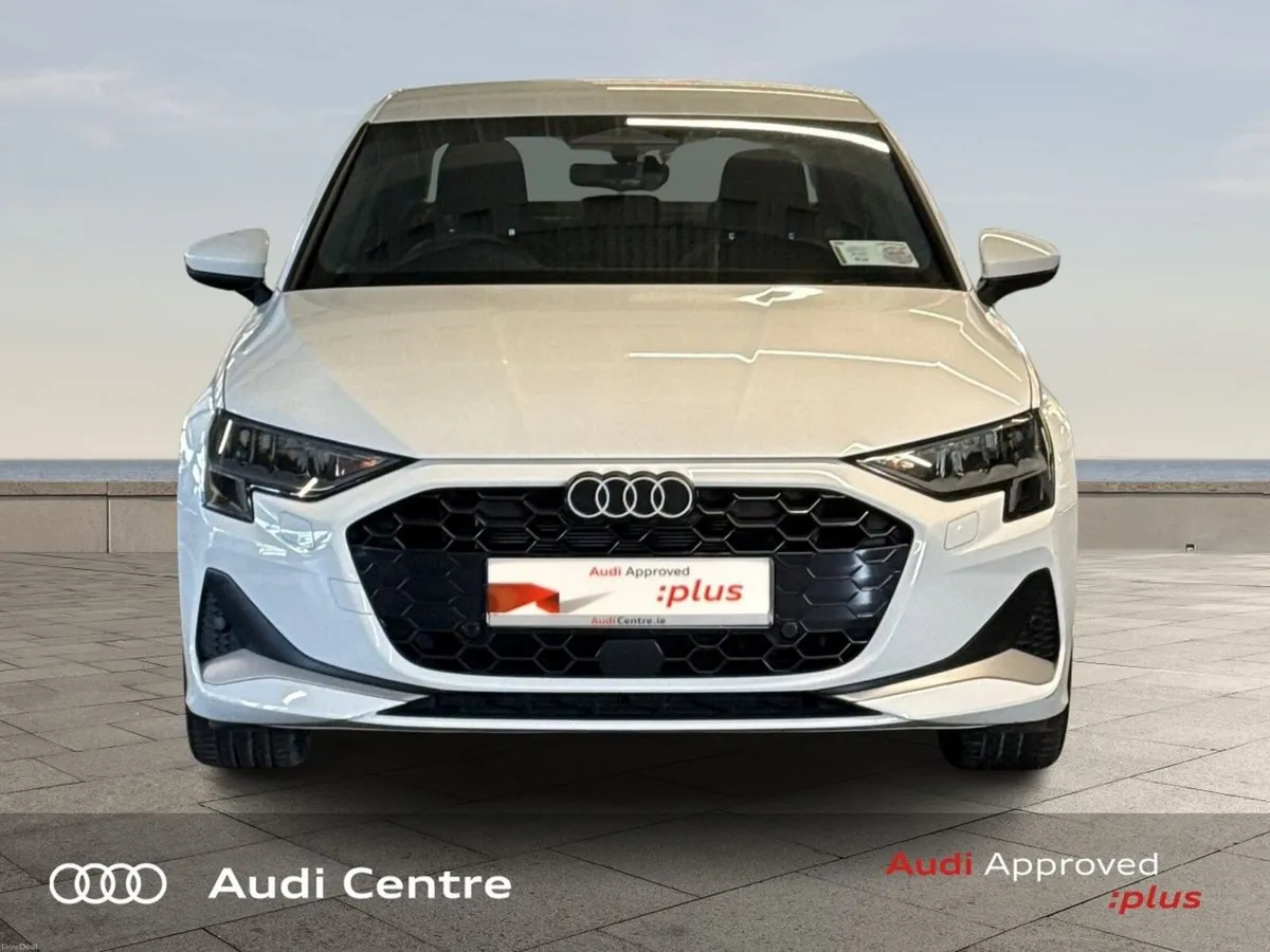 Audi A3 SAL 35 TFSI 150HP S-T SE - Image 2