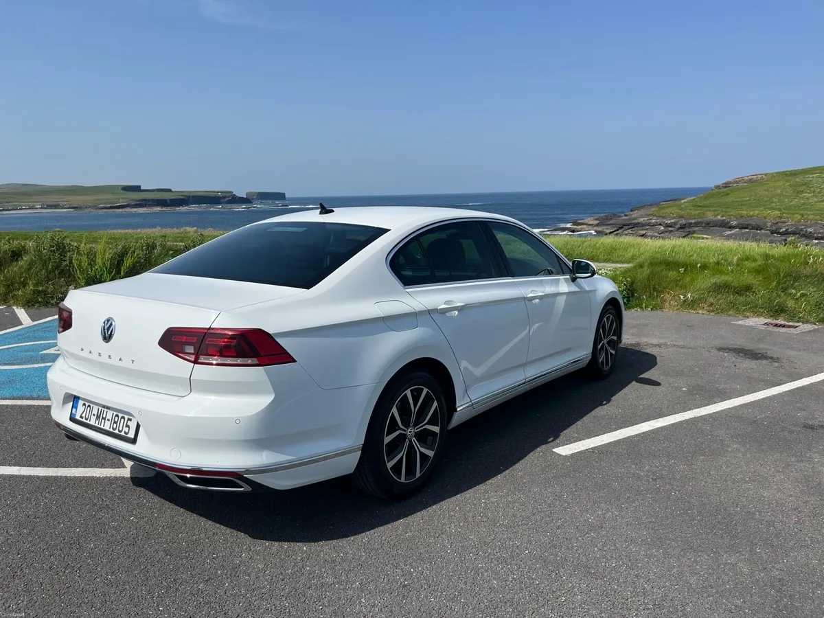 Volkswagen Passat 2020 Elegance 1.5TSI Manual - Image 5