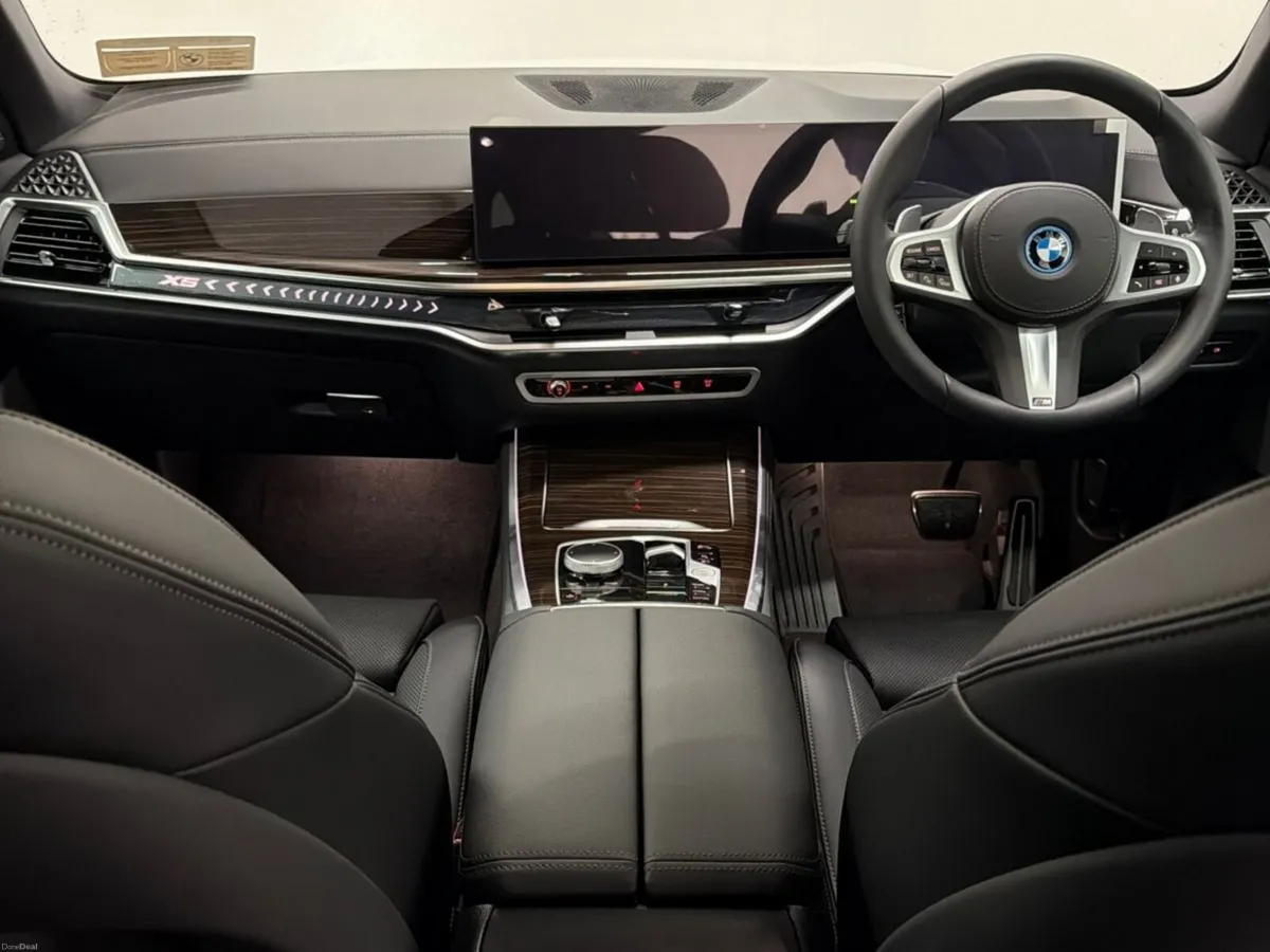 BMW X5 xDrive50e M Sport LCI IMMEDIATE DELIVERY - Image 4
