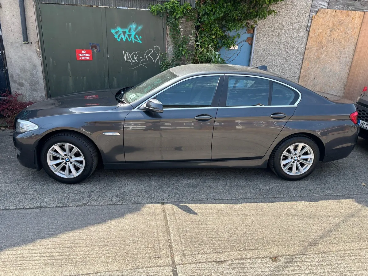 BMW 5 series - Image 3
