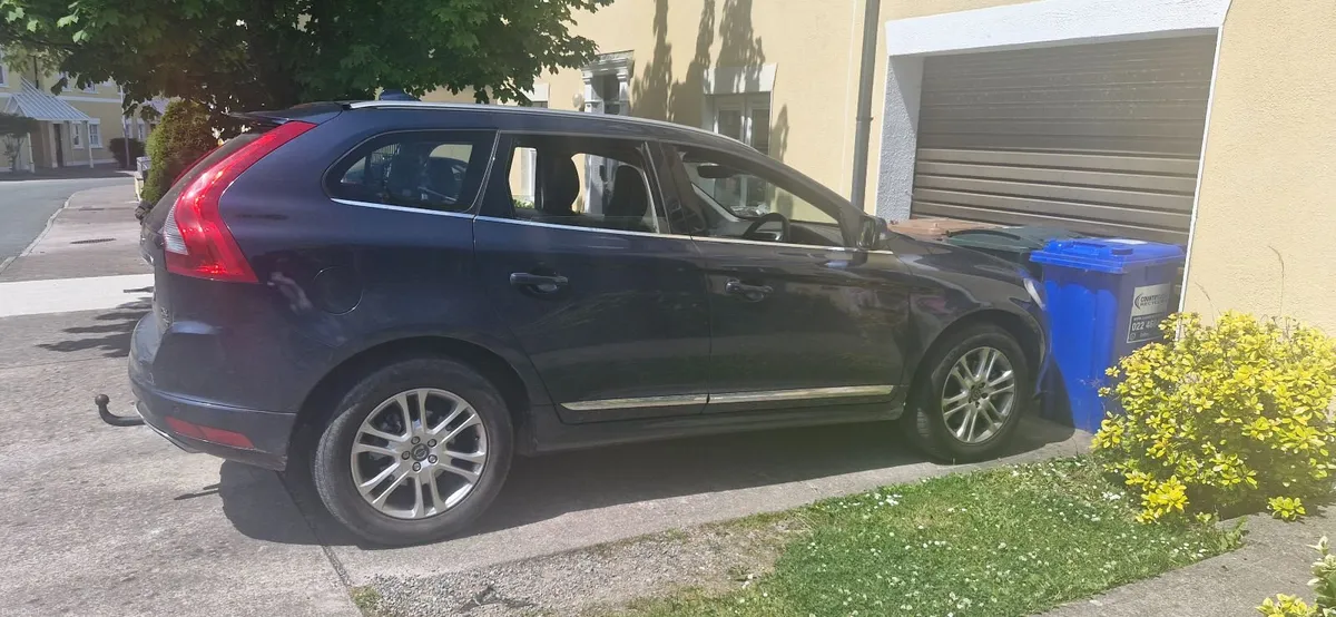 Volvo XC60 2016 - Image 4