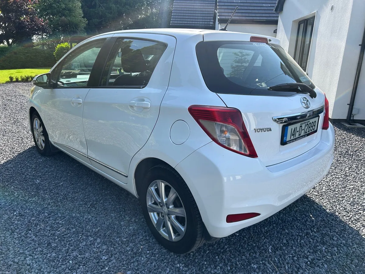Yaris 1.0 Sol 5dr - Image 3