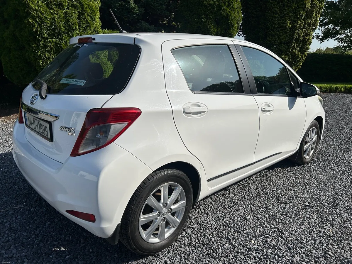 Yaris 1.0 Sol 5dr - Image 4