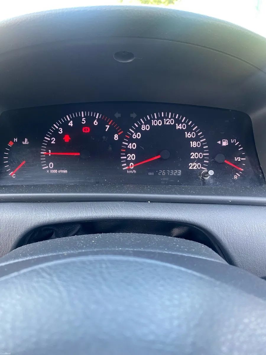 Toyota Corolla - Image 3
