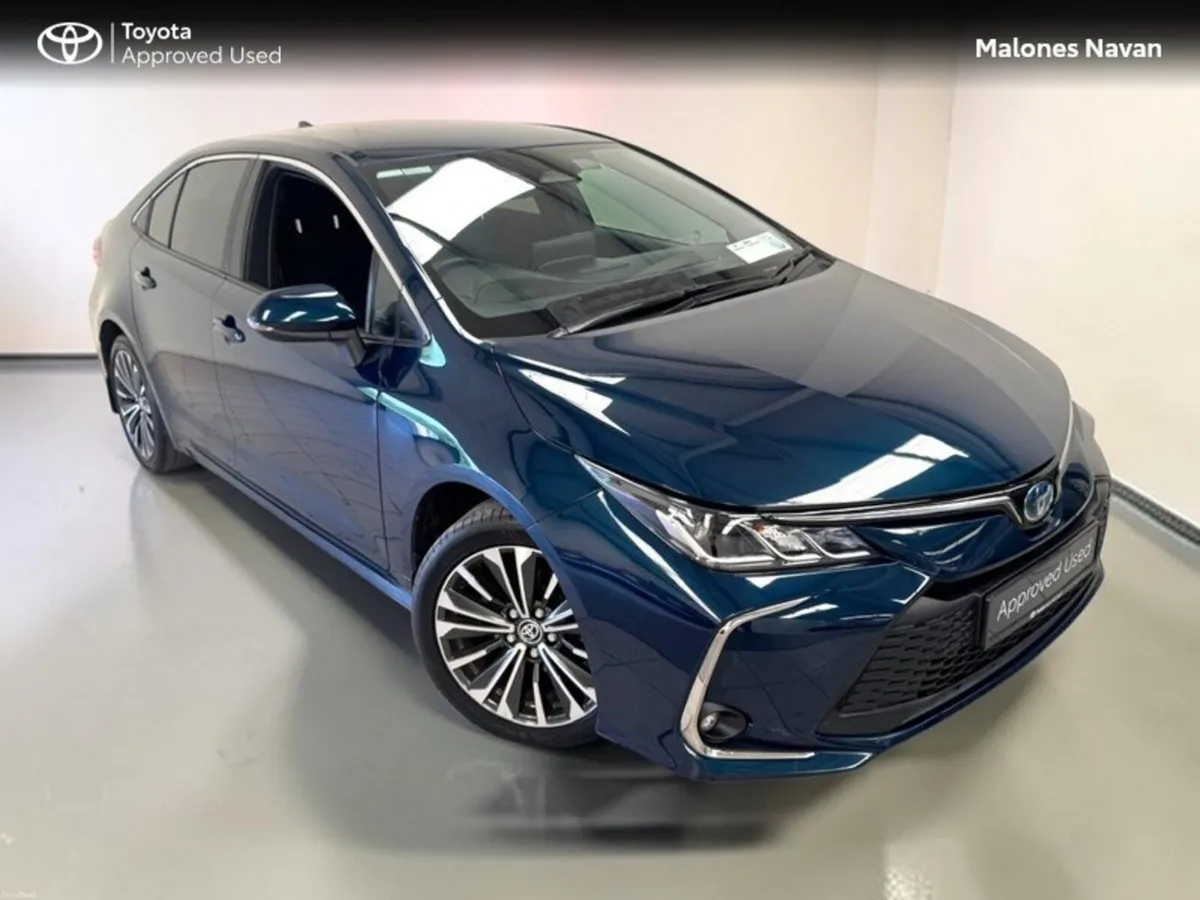 Toyota Corolla SALOON LUNA SPORT - Image 1