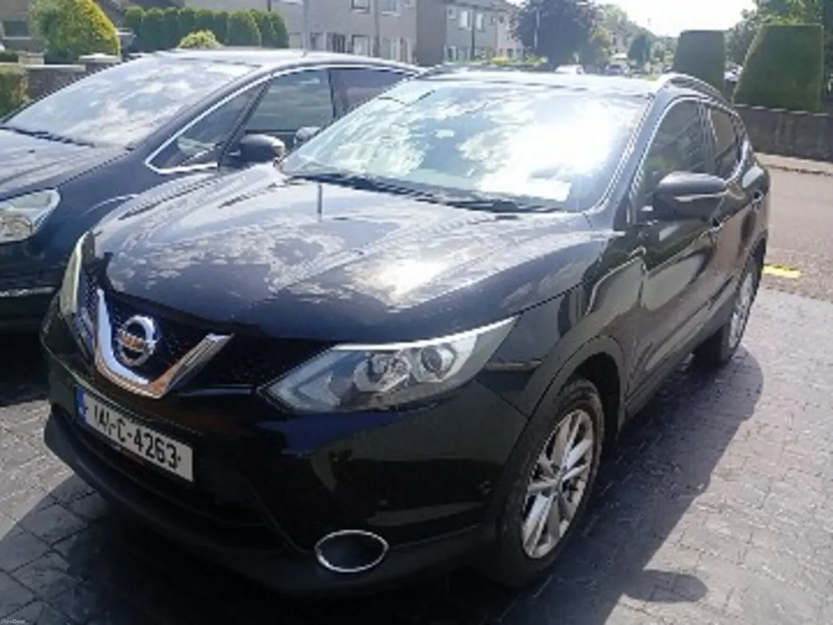 Nissan Qashqai 2014 sve top spec - Image 1