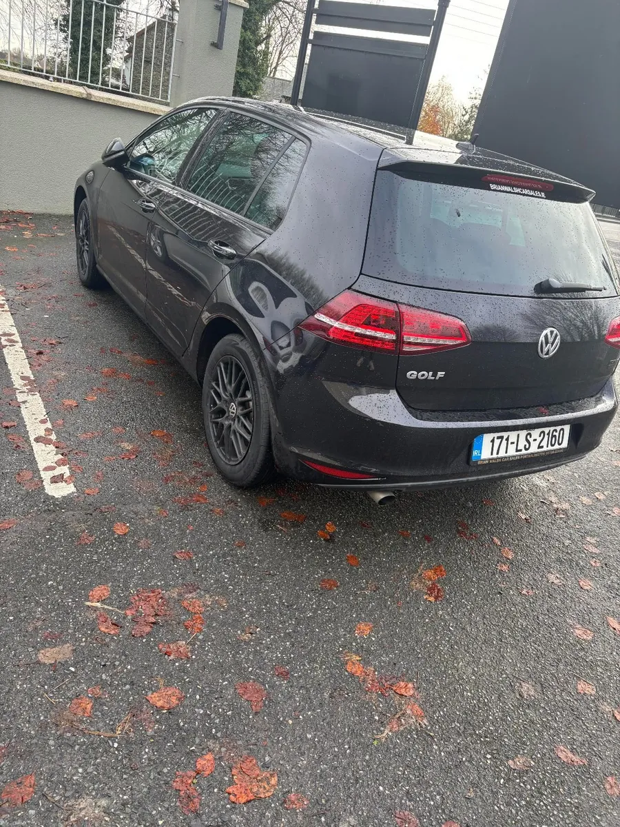Volkswagen Golf 2017 - Image 2