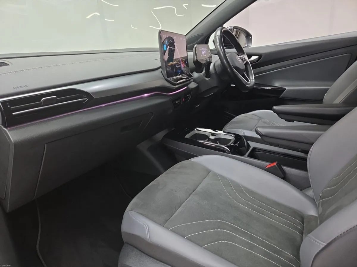 Volkswagen ID.5 Match Pro Performance 77kWh EV - Image 4