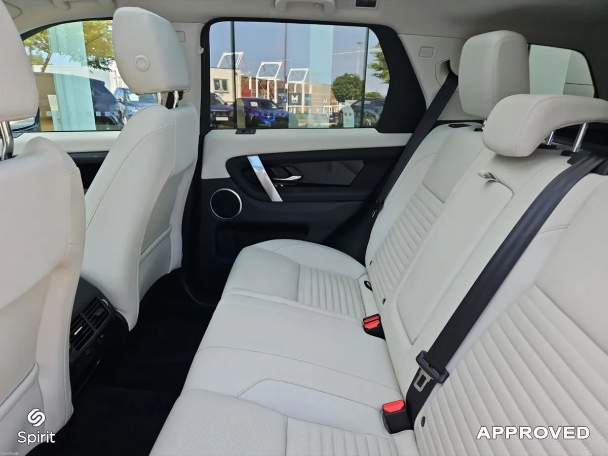 Land Rover Discovery Sport 1.5 I3 PHEV 309 PS AWD - Image 5