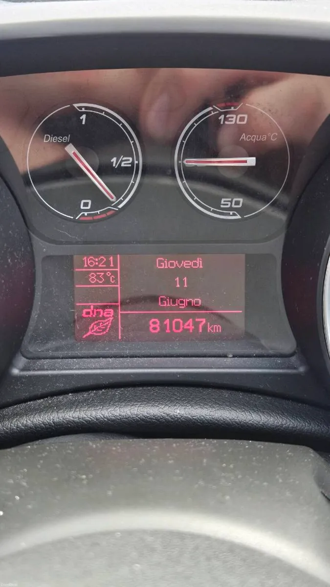 Alfa Romeo Giulietta 1.6 - Image 2