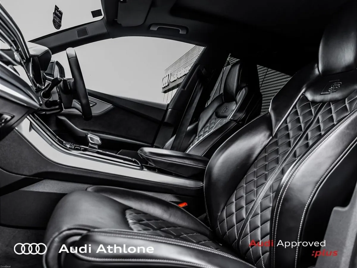 Audi Q8 3.0TFSIe 483BHP quattro Competition Tip-Tr - Image 6