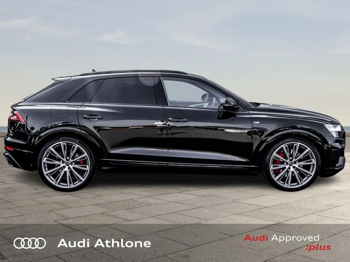 Audi Q8 3.0TFSIe 483BHP quattro Competition Tip-Tr - Image 3