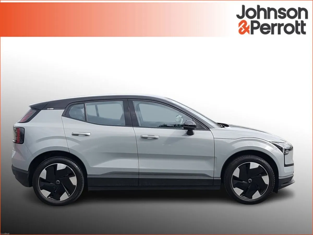 Volvo EX30 Single Motor Ext Range 272hp Plus - Thr - Image 5