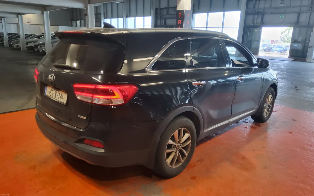 Kia Sorento 2015 - Image 3