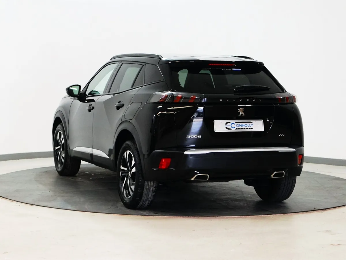 *50* 2023 Peugeot 2008 1.2 gt puretech - Image 6