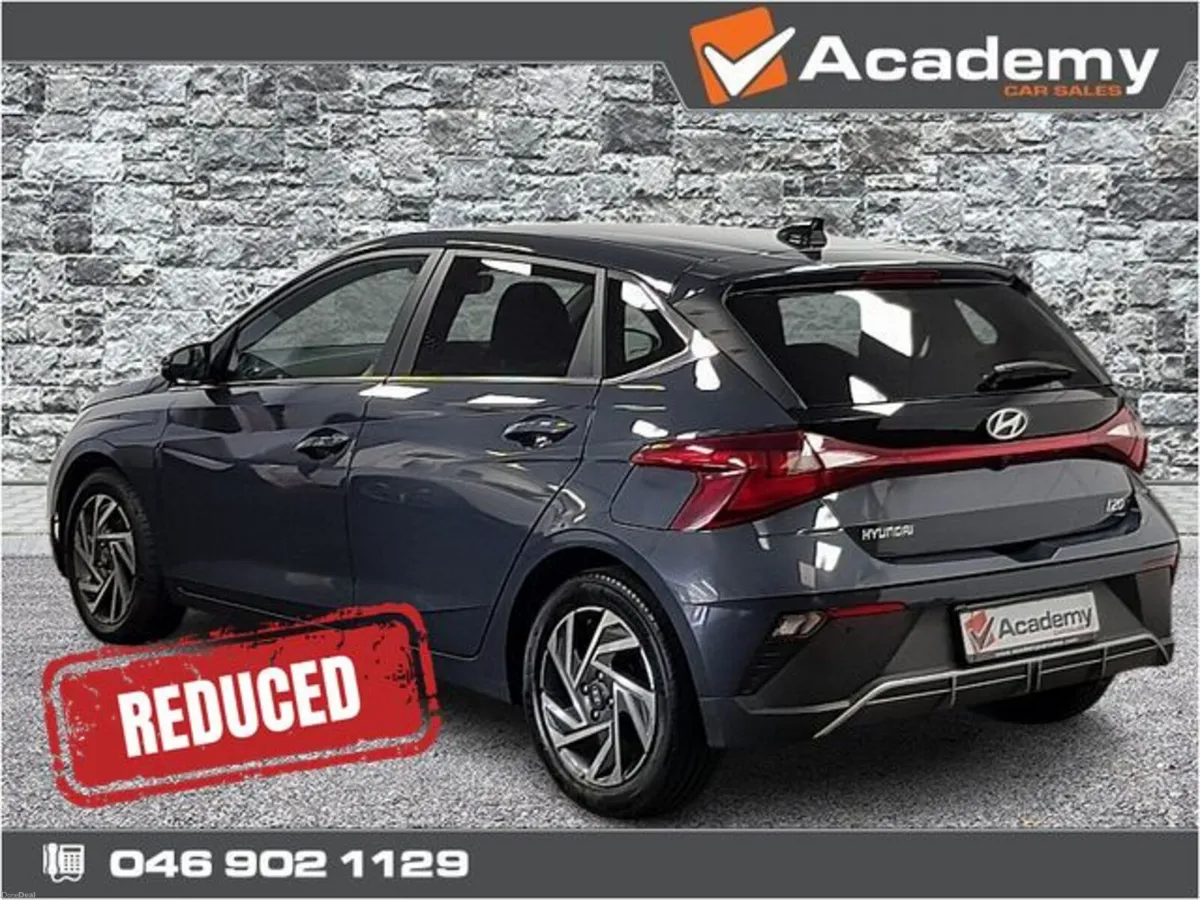 Hyundai i20 Deluxe Plus**JUST LANDED** - Image 3
