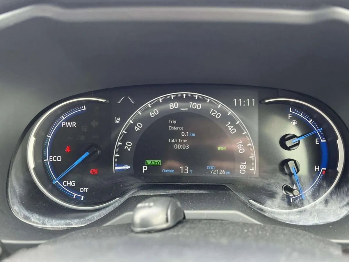 Toyota RAV4 2.5 Hybrid G Leather Pack 4WD - Image 4