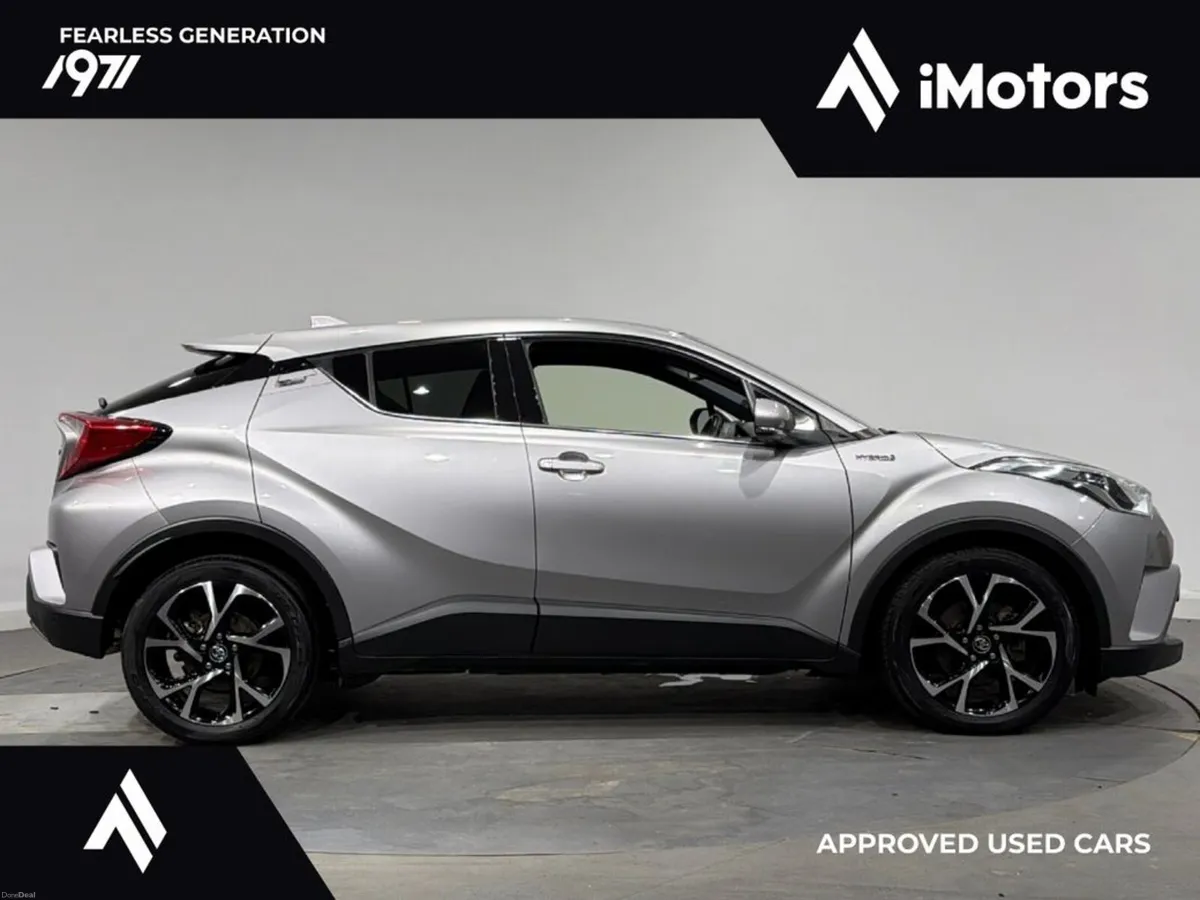 Toyota C-HR HYBRID AUTOMATIC - Image 3