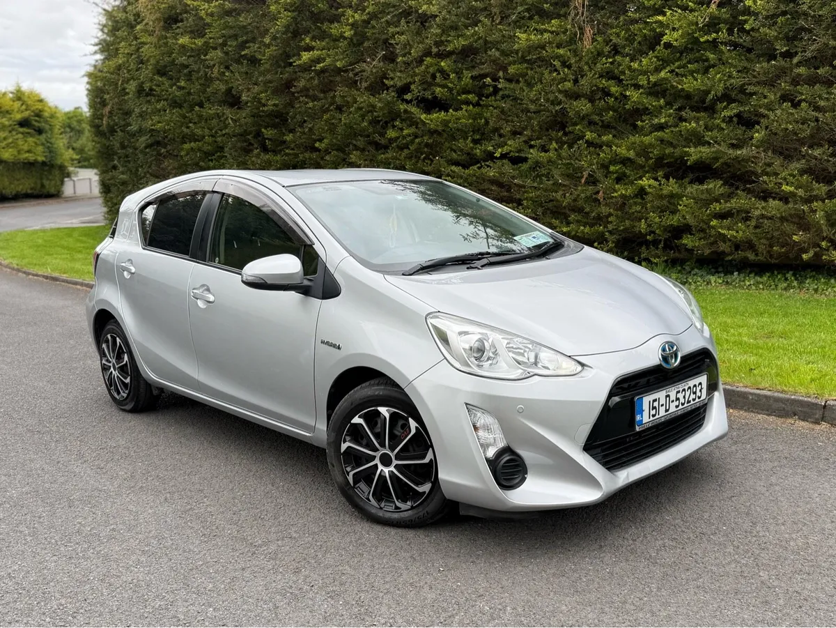 2015 Toyota Aqua 1.5 Hybrid Full Alarm Imobilazer - Image 1