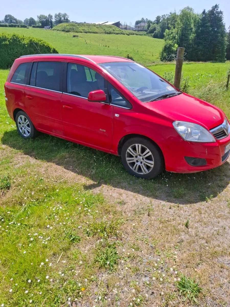 Car - Image 3