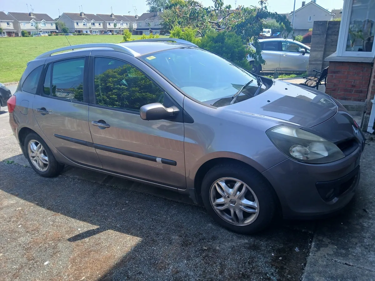 Renault Clio 2009 Nct jan 27 - Image 1