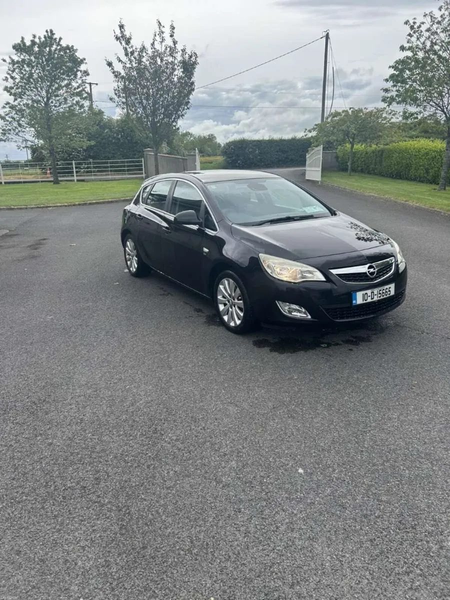 Opel Astra - Image 1