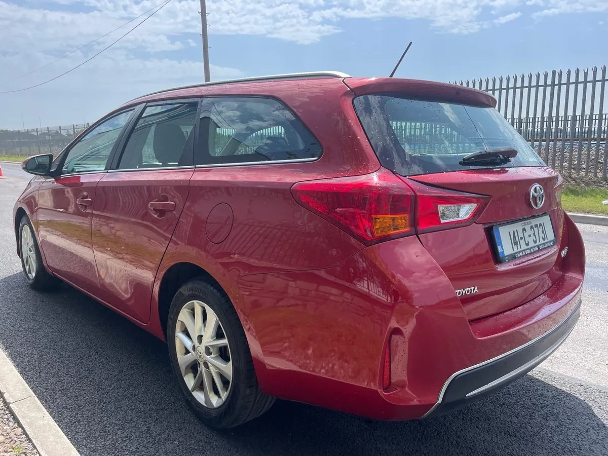Toyota Auris Estate | Huge History | NCT 06/27 - Image 3
