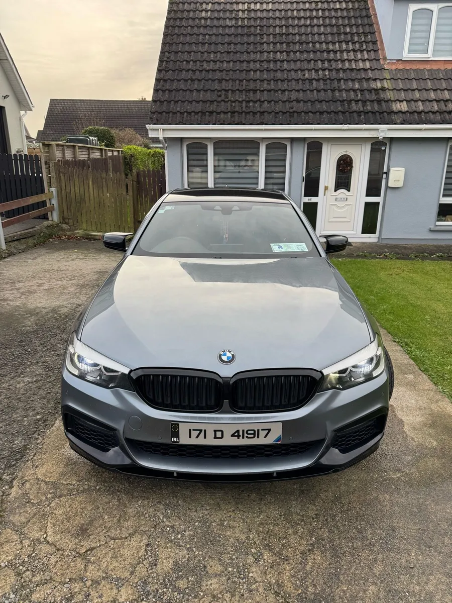 Bmw g30 530i shadow edition rare car - Image 1