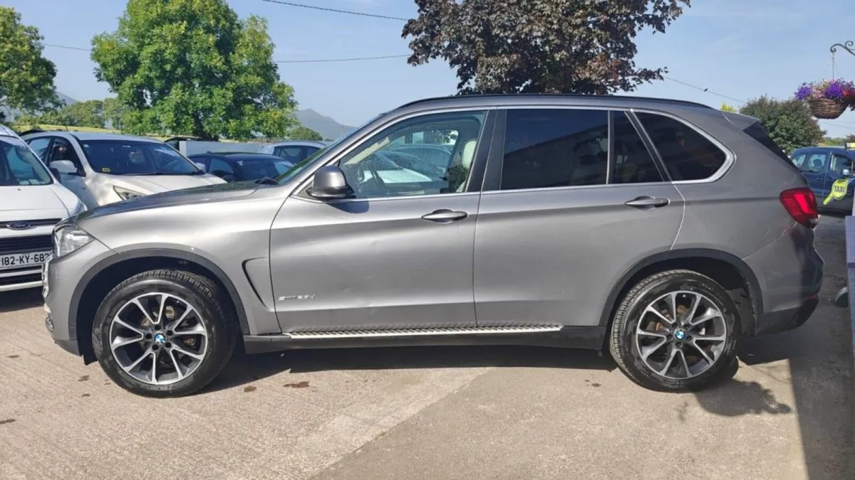 BMW X5 25d Auto 7 Seater - Image 4